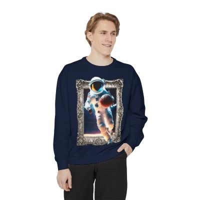 Astronaut Graphic Sweatshir